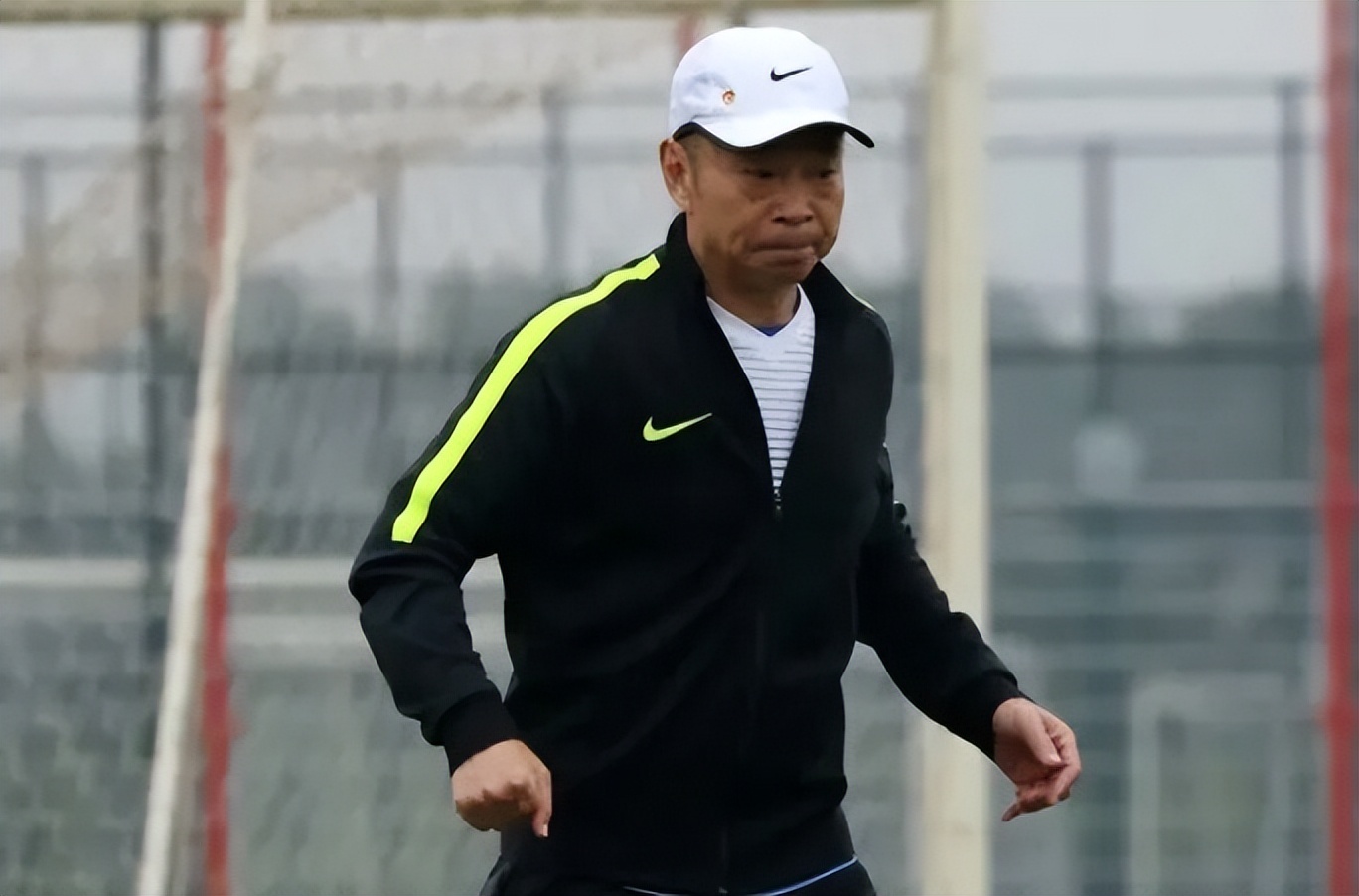 还记得国足上一次出线的2001年吗,国足曾经的边路快马