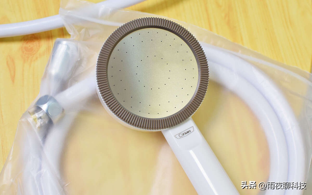 奥特朗otlanf14h-y70a即热式电热水器,奥特朗otlanf16h-z70a即热式电热水器