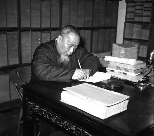 鱼翅骨与鱼翅的区别,鱼翅煲汤鱼翅要泡吗