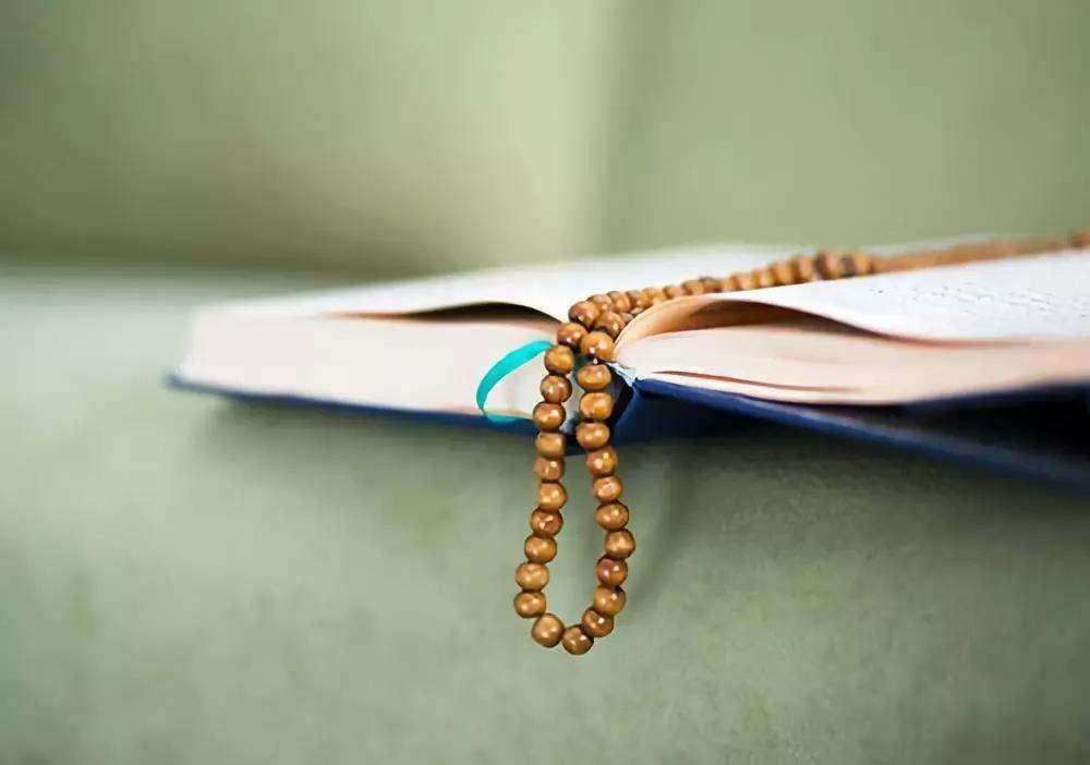 内心莫名其妙的烦躁焦虑怎么回事,心里莫名其妙的烦躁是怎么了