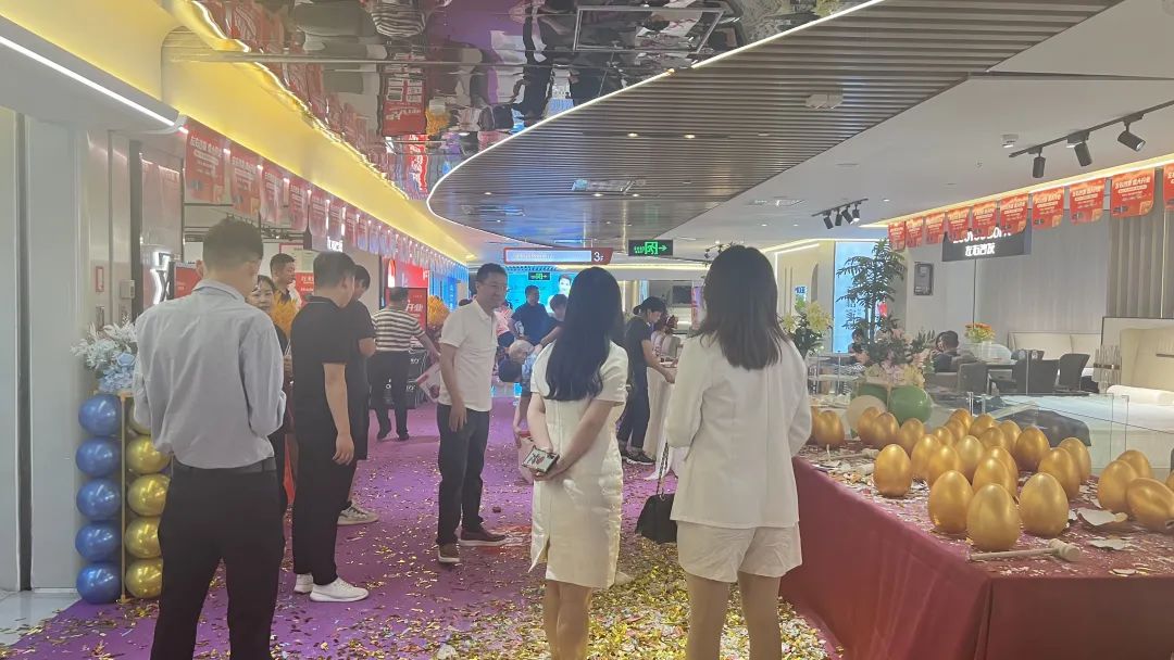 龙千里音乐现场,龙千里歌手