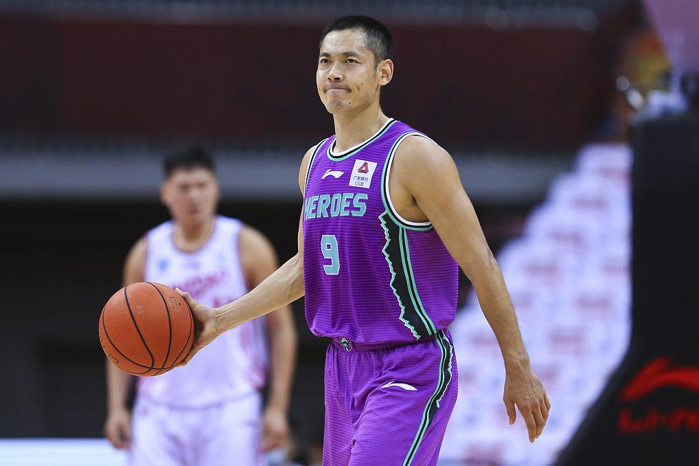 张庆鹏山东男篮职业生涯最后一站,张庆鹏退役后表现