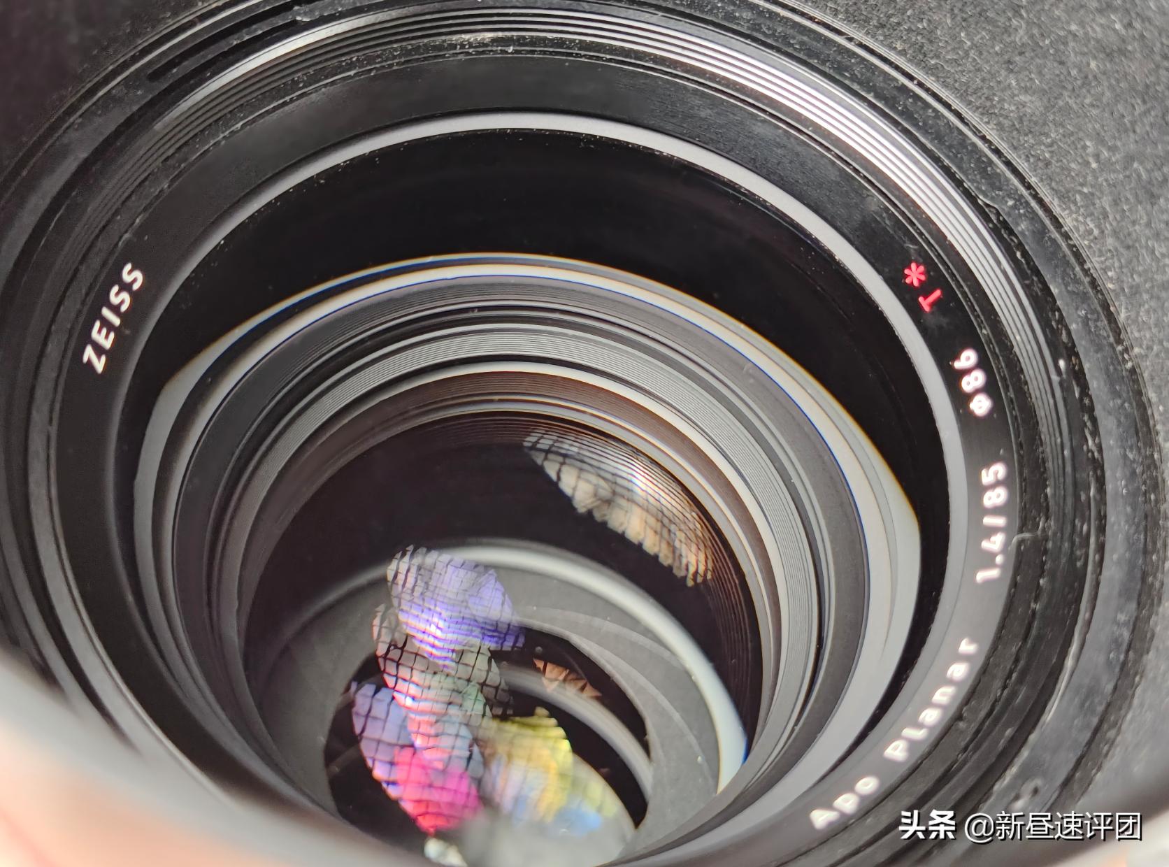 时隔8年，我买下当年梦见的镜头：Otus851.4