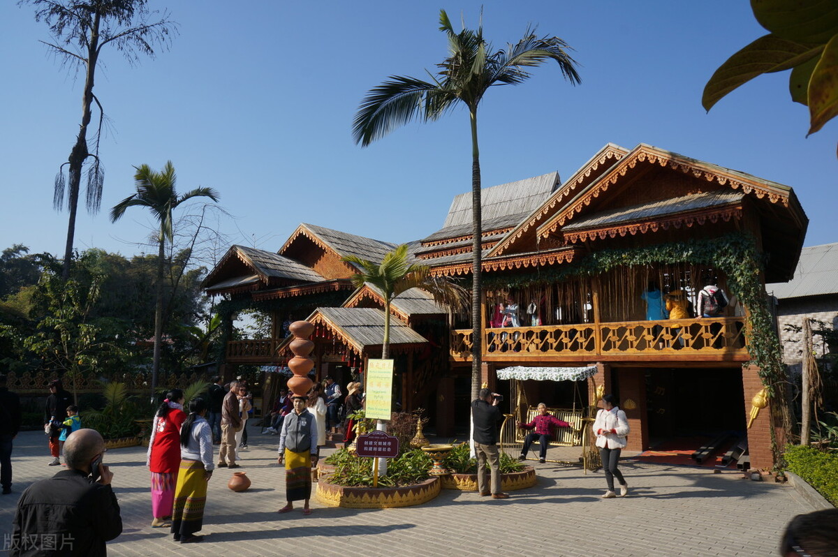 国内最值得自驾的七条绝美路线,此生必去的中国100个攻略