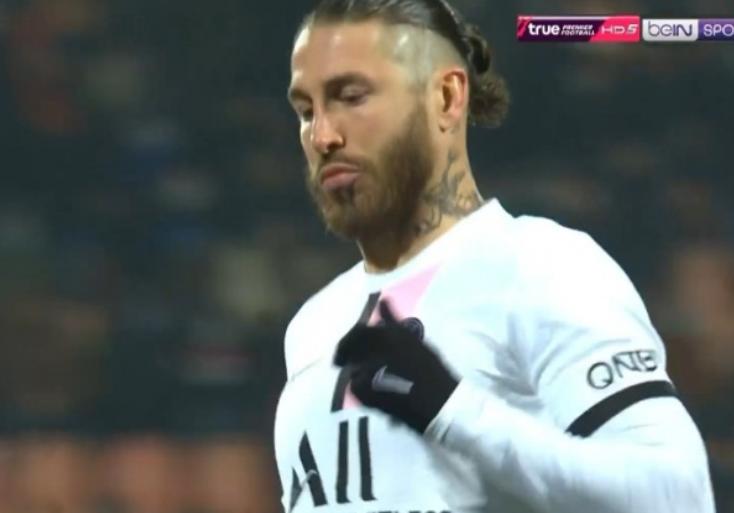 梅西没进球差点砸电视,梅西拉莫斯大巴黎主场亮相全视频