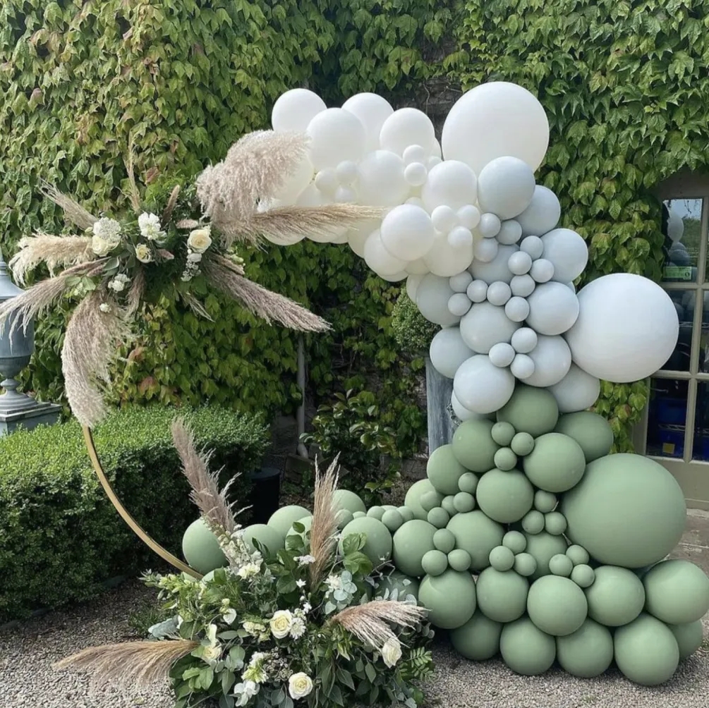 生日蛋糕流行装饰,生日蛋糕装饰多但不幼稚