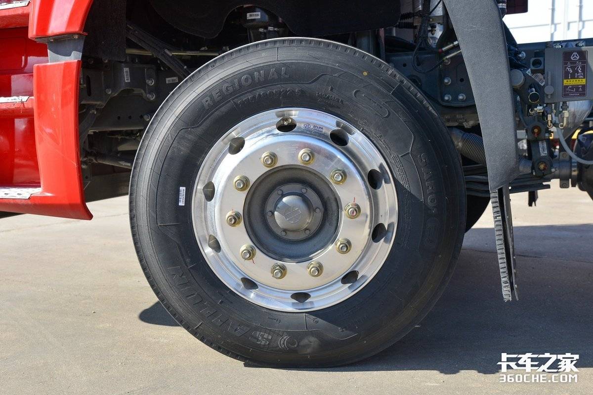 重载版5米8六缸中卡载货车,6.8米载货车公认油耗最低的4款车