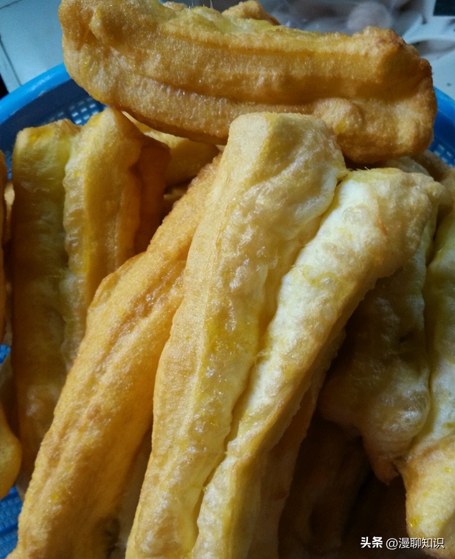 卖油条被罚14万判几年,卖14根油条被罚5万