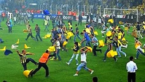 体坛*力暴**名场面，赢不了你我就阴你。