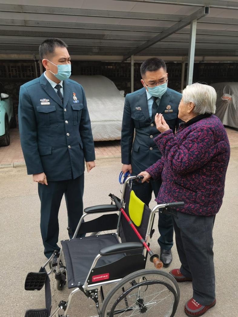 一对一推进点对点帮扶,做好党群连心桥