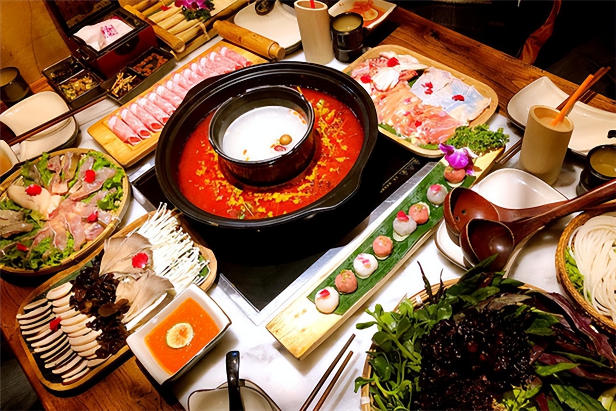 43岁的任泉现状,任泉为什么那么多人转型