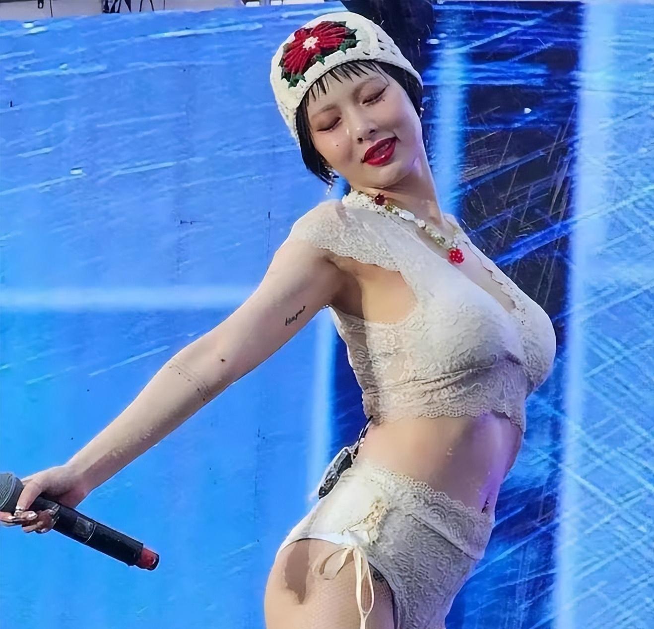 韩国女星穿衣风格大变,韩国女星穿搭服装