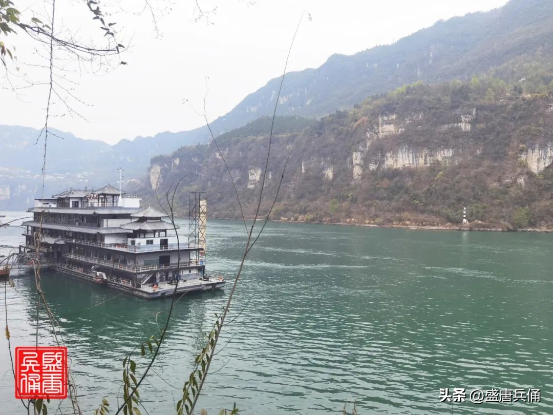 以三峡旅游闻名的湖北宜昌,长江三峡西陵峡美妙风光
