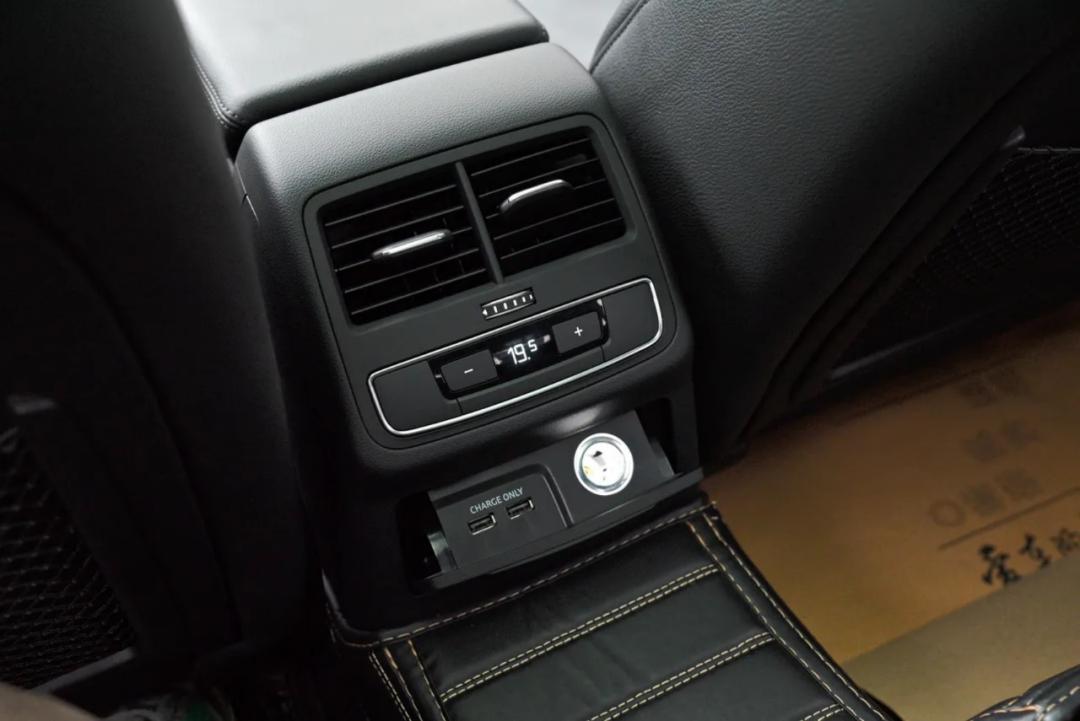 奥迪a4l 3.2 fsi quattro 旗舰型 (2019奥迪a4l quattro二手价格)