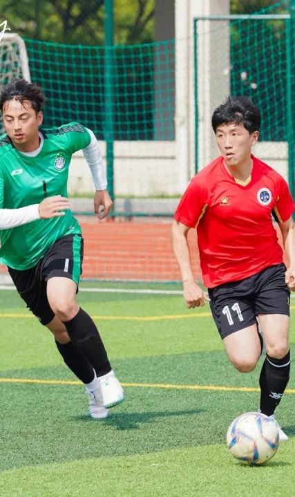 公益足球嘉年华,公益比赛现在开赛