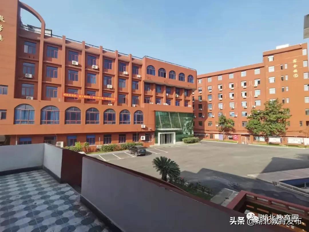 武汉锐科中等职业技工学校怎么样,武汉市锐科中等职业技术学校就业