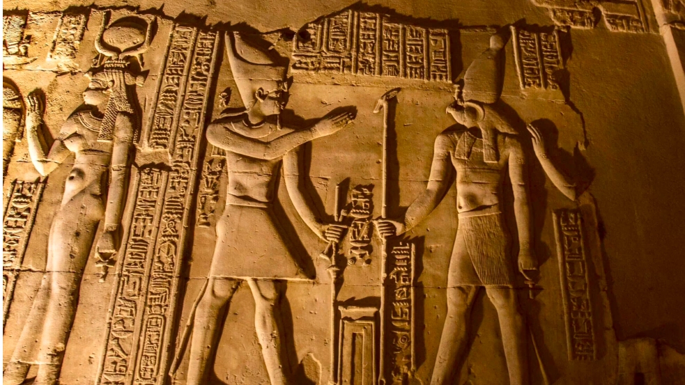 世界历史上第一位皇帝,世界历史上最伟大的几位皇帝