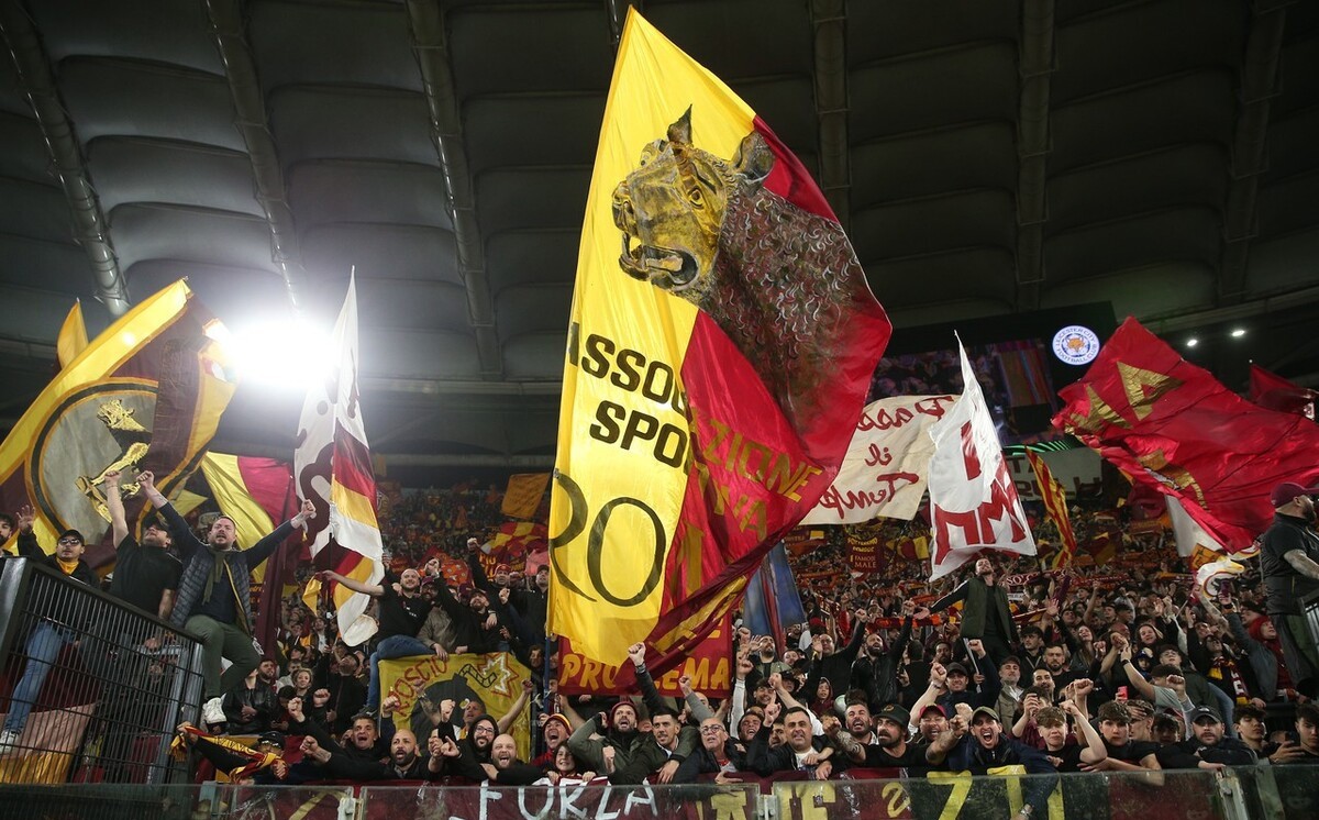 穆里尼奥背部纹身,穆里尼奥新纹身