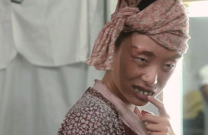 长得好看却扮丑的5位女星,那些扮起丑来丧心病狂的女明星