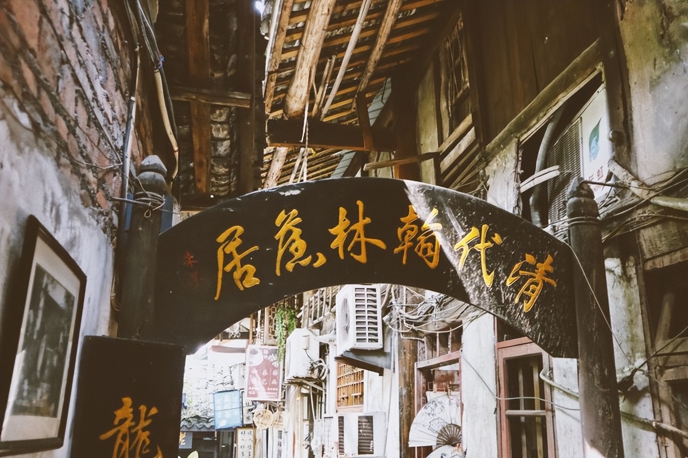 去重庆必看的旅游攻略,山城重庆旅游必去推荐