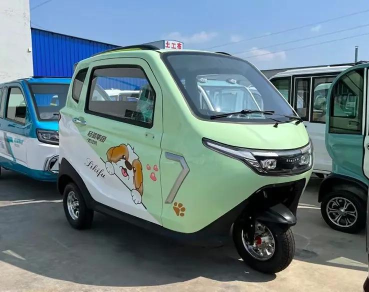 续航200公里的拉货电三轮车,轻骑世纪风全封闭电动三轮车价格