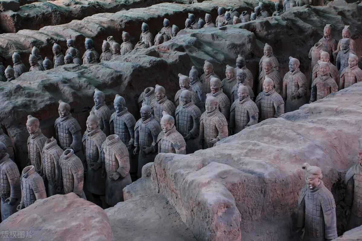 西安兵马俑的制作工艺和特点,秦兵马俑制作工艺简介