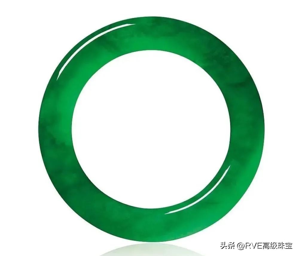 帝王绿手镯翡翠拍卖价格记录图片,6000天价翡翠