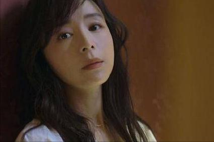 蒋雯丽事件是真实的吗,年轻貌美又风情万种的蒋雯丽