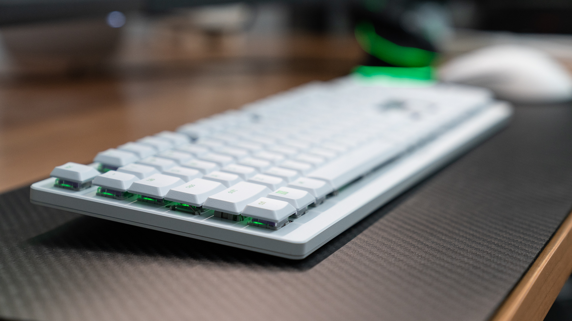 雷蛇v2键盘金蝎,雷蛇噬魂金蝎v2键盘的缺陷有哪些