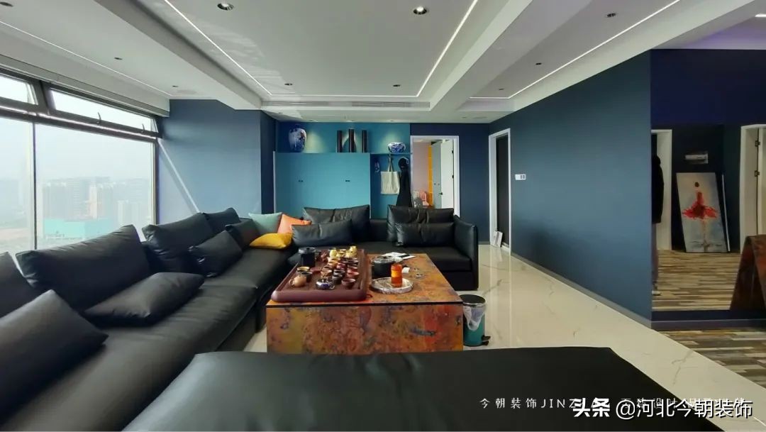 现代轻奢无主灯设计实景小户型,现代风格无主灯设计大宅