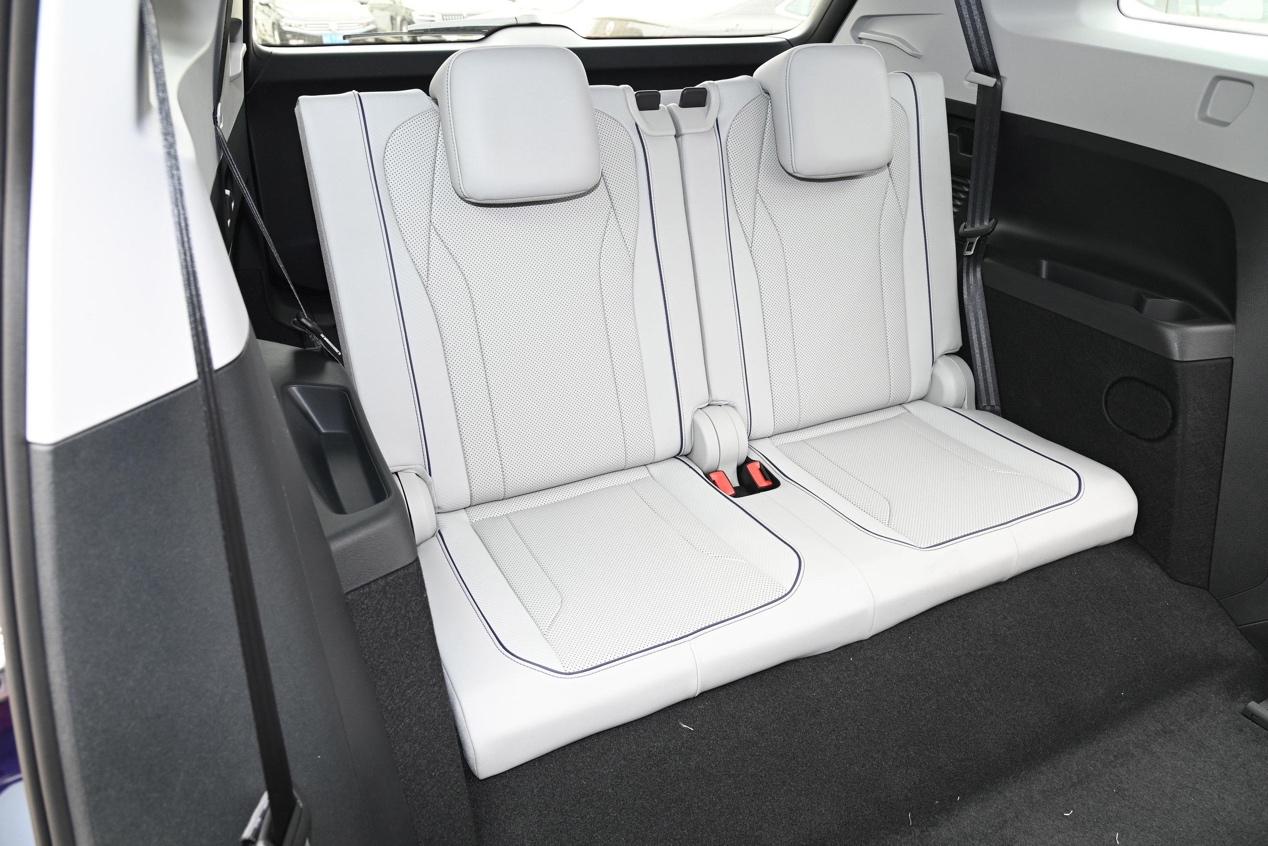 大众纯电suv国内首发id6,大众新id6x纯电动suv测评