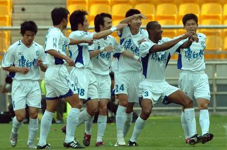 重温赛事-沈青补赛班古拉眼球遭重创，2006年中超联赛（第13轮）