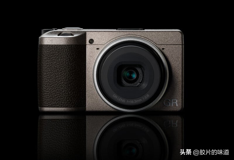 宾得k10d怎么设置成黑白照片,宾得专门拍黑白照片的相机