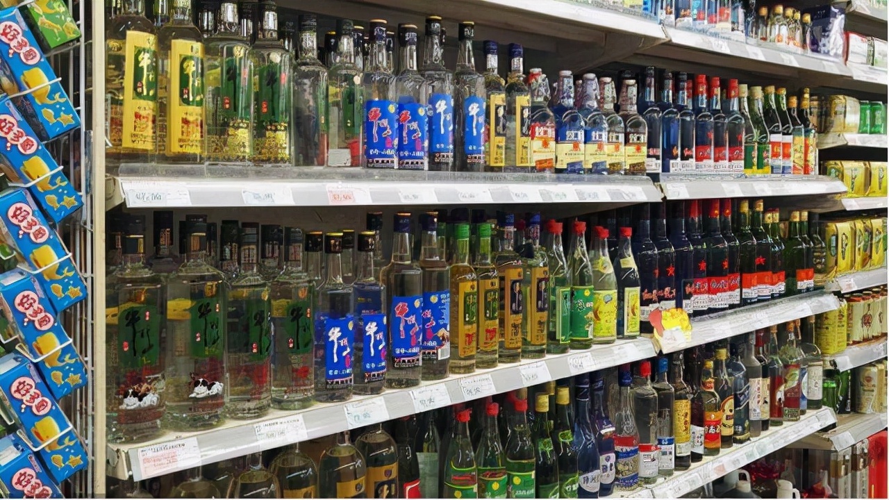 同为烈酒，传统白酒被年轻人抛弃？湖南小伙创业2年5亿备受青睐