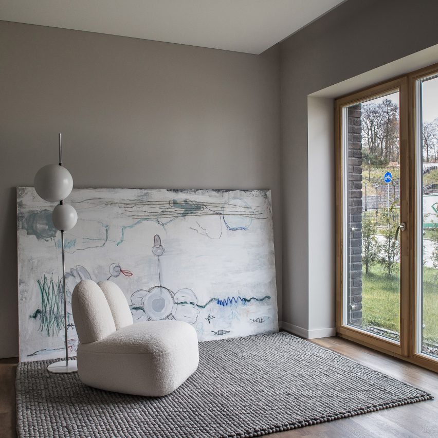 2021在时尚中创意，Dazeen陈列室12款椅子作品赏析