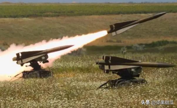 “Geran-2”巡飞弹突击有效，经济实惠，美开始援助“霍克”防空