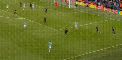 曼城天才小将视频,曼城19岁的天才