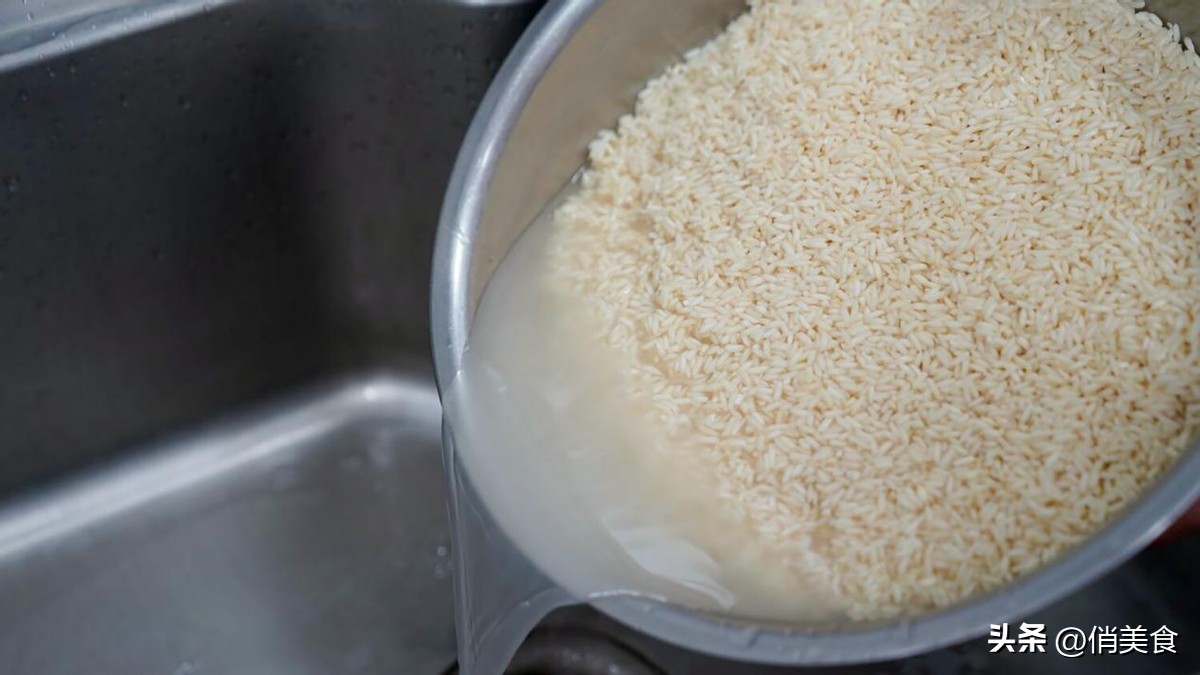 端午粽子新吃法色香诱人简单易做,端午节快到了粽子最好吃的做法