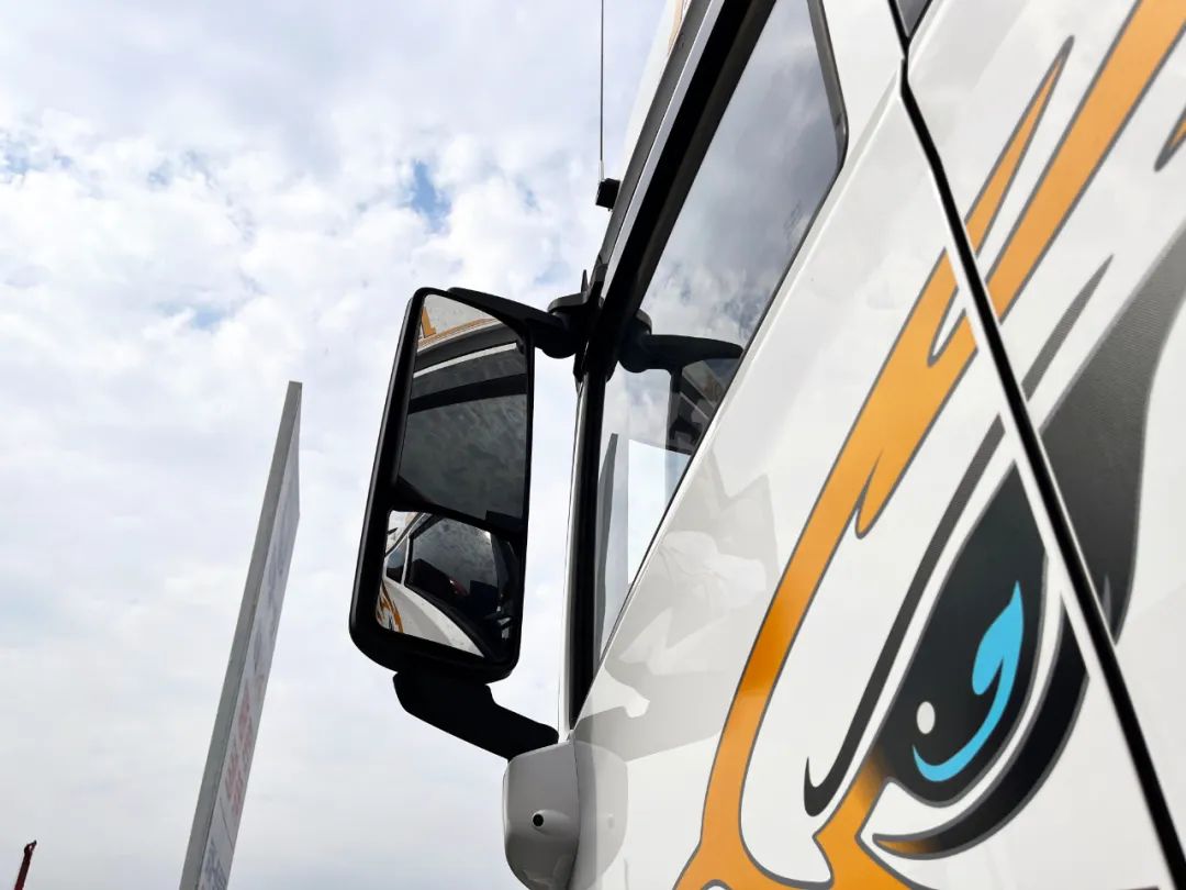 解放鹰途头等舱挡位介绍,解放鹰途头等舱4米2