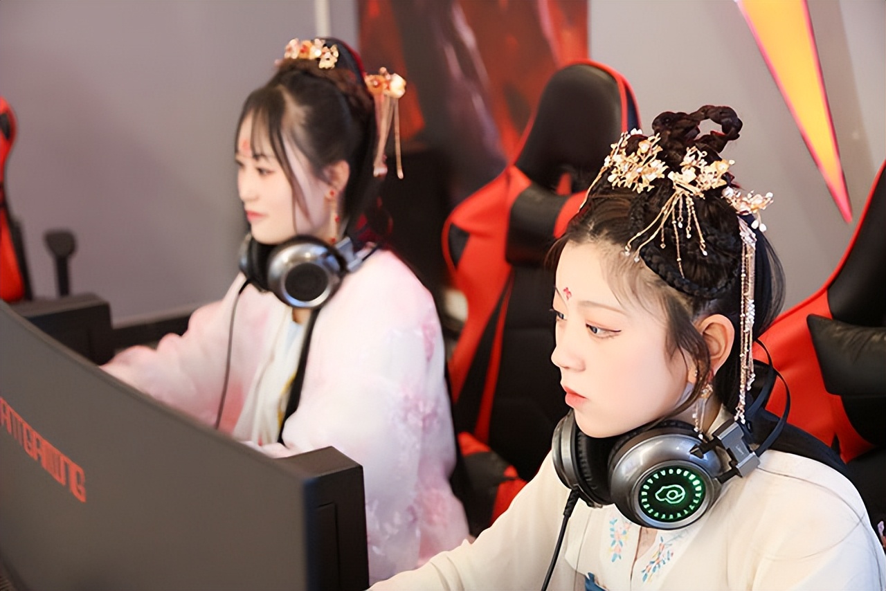 电竞大学要多少分才能考进去,电竞学校学费一般多少钱三门峡