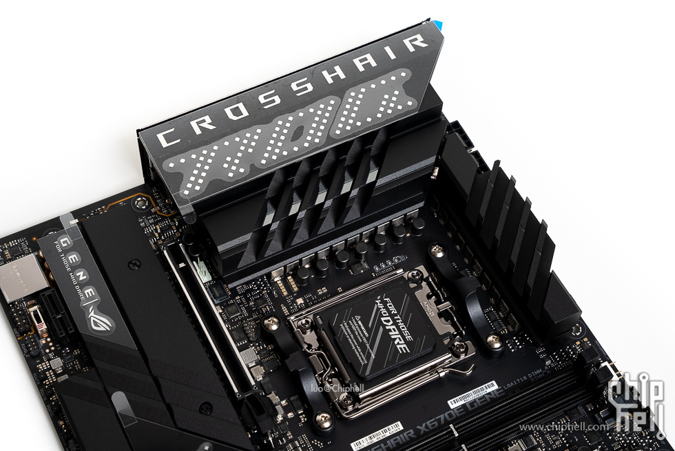 华硕tufgaminggt502弹药库白色,华硕gt502机箱黑橙搭配