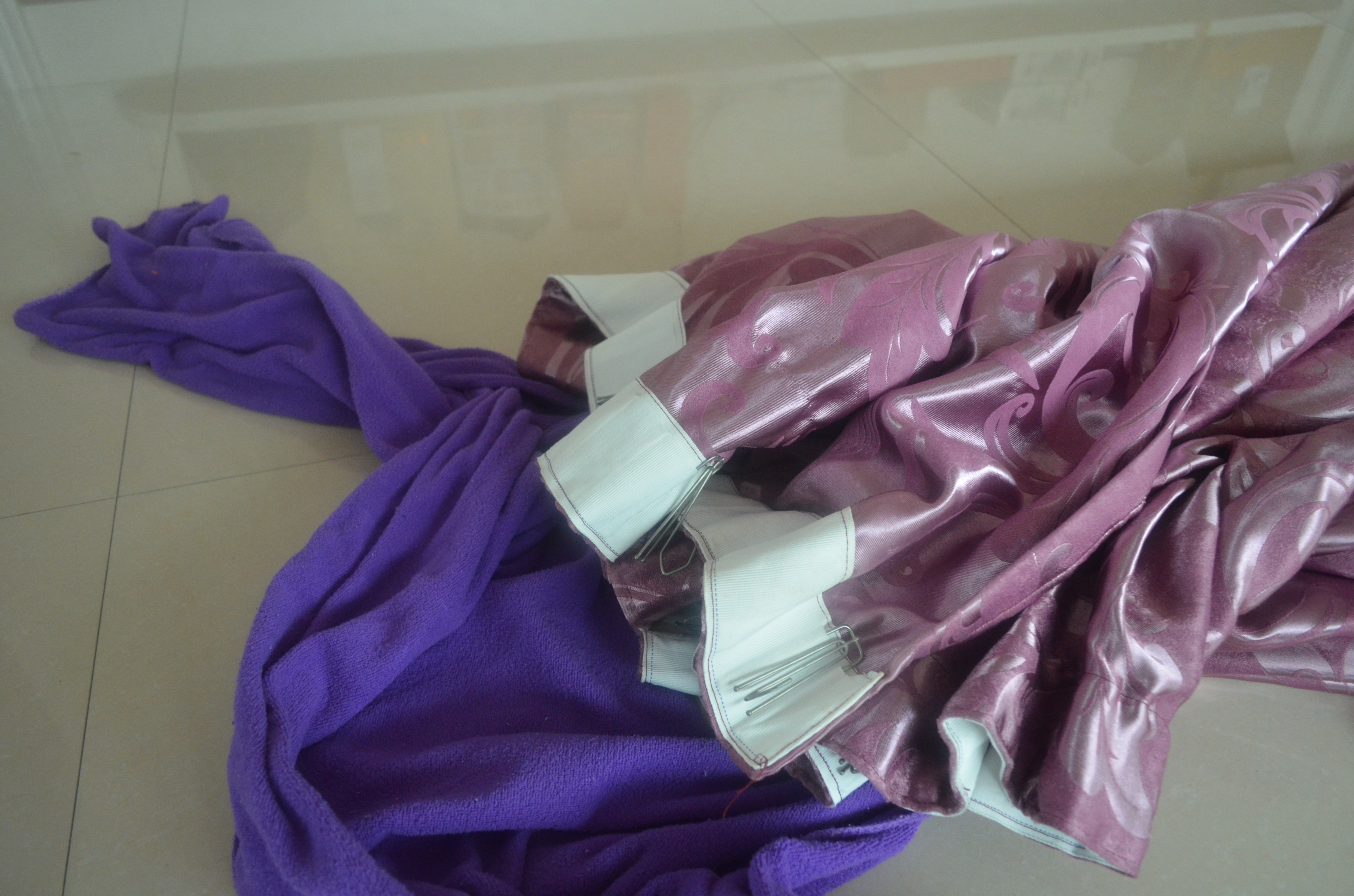 家政公司清洗窗帘教程视频,家里的大窗帘怎么洗