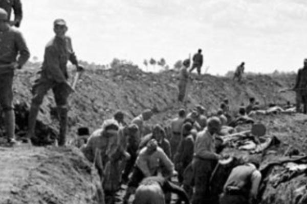 毛主席战略眼光有多远?面对30万国军,为何让部队原地睡三天?