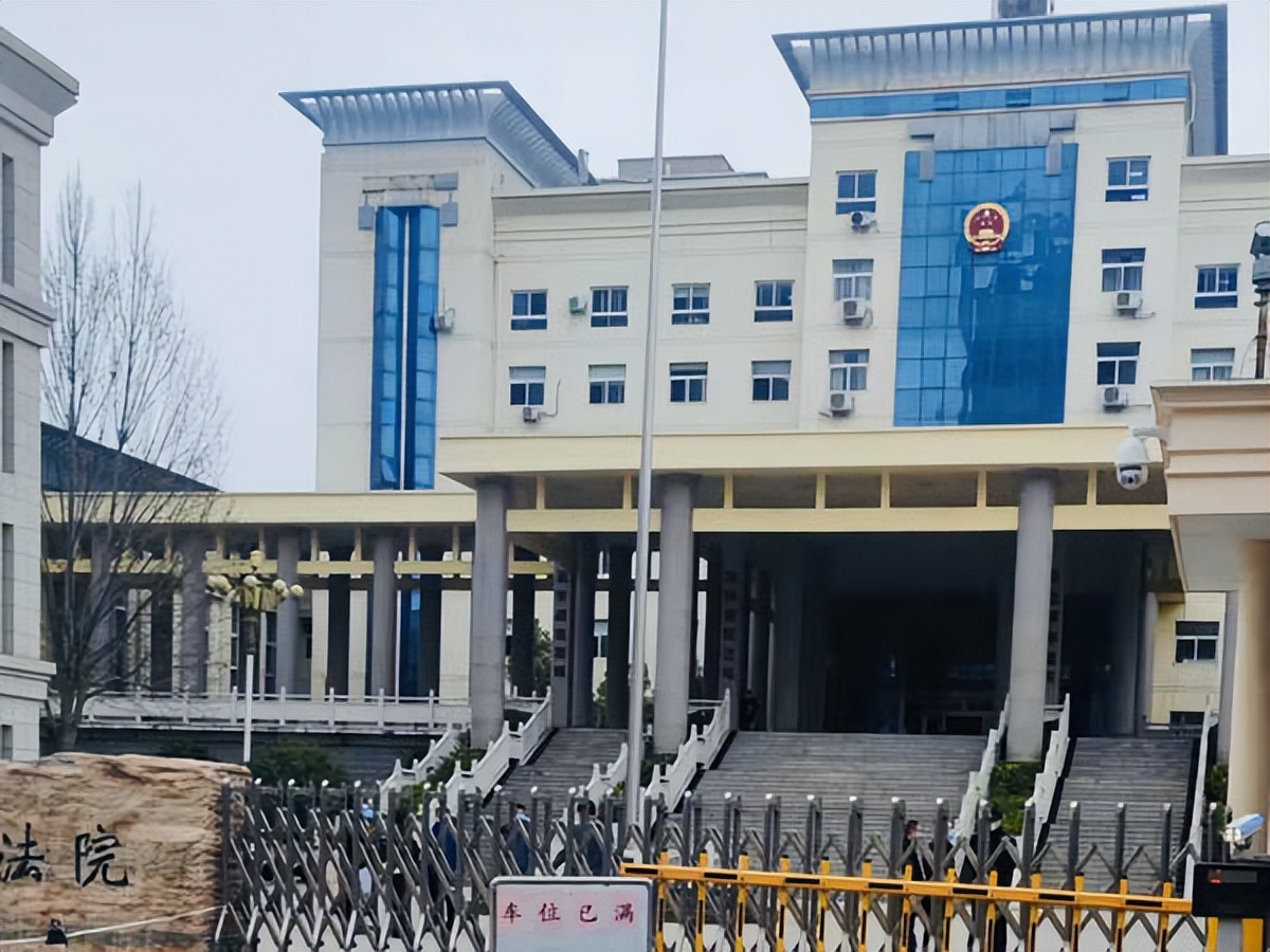 顶端100℃丨代购失联、患儿买不到药…氯巴占急需“身份证”