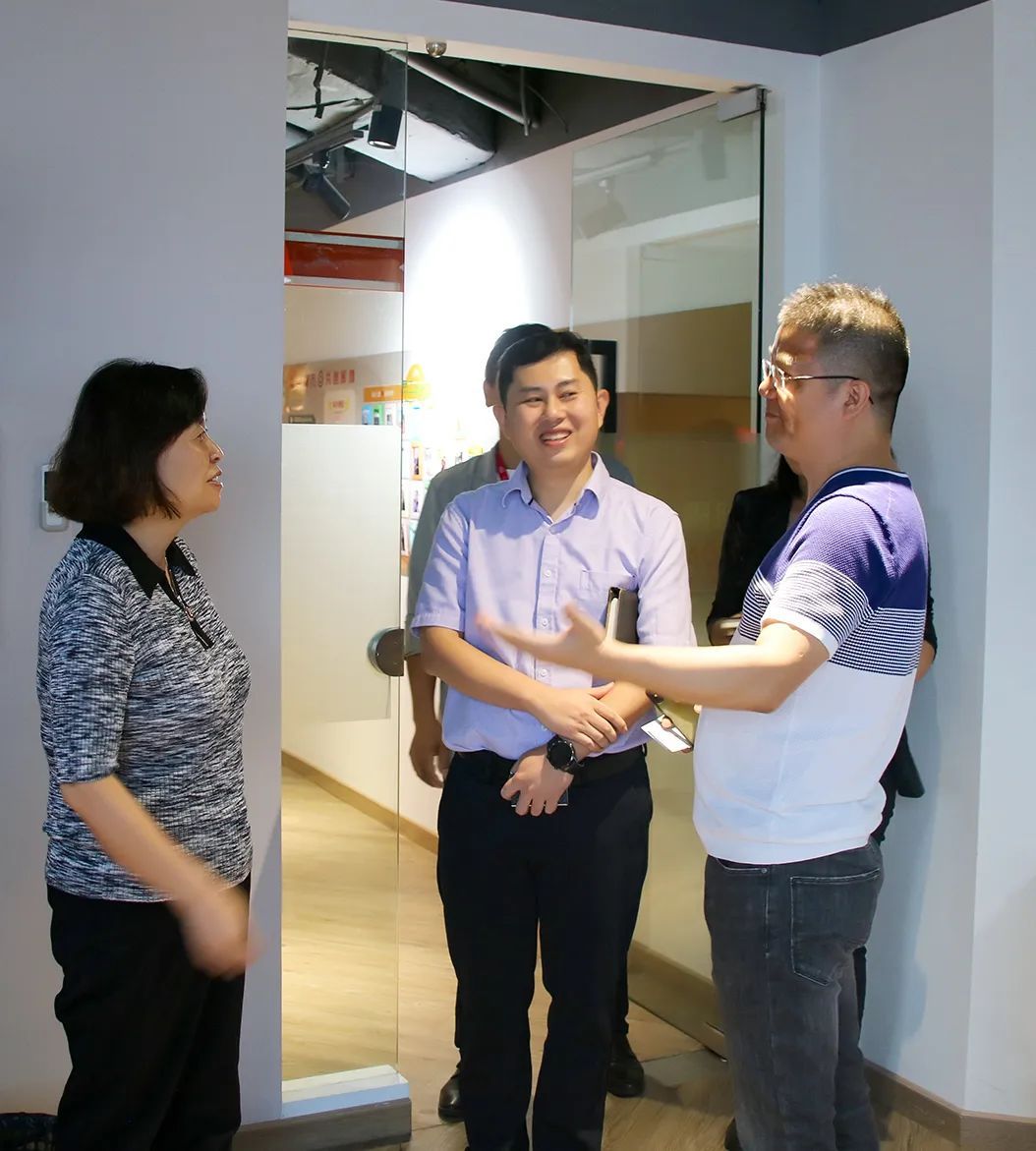 广州国际会议展览业协会执行会长一行莅临上海德纳展览参访