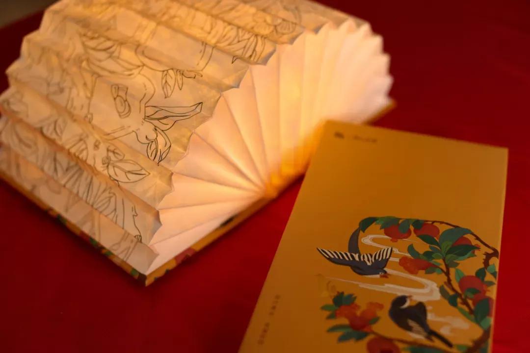 大牌虎年套装礼盒 (经典的虎年礼盒)