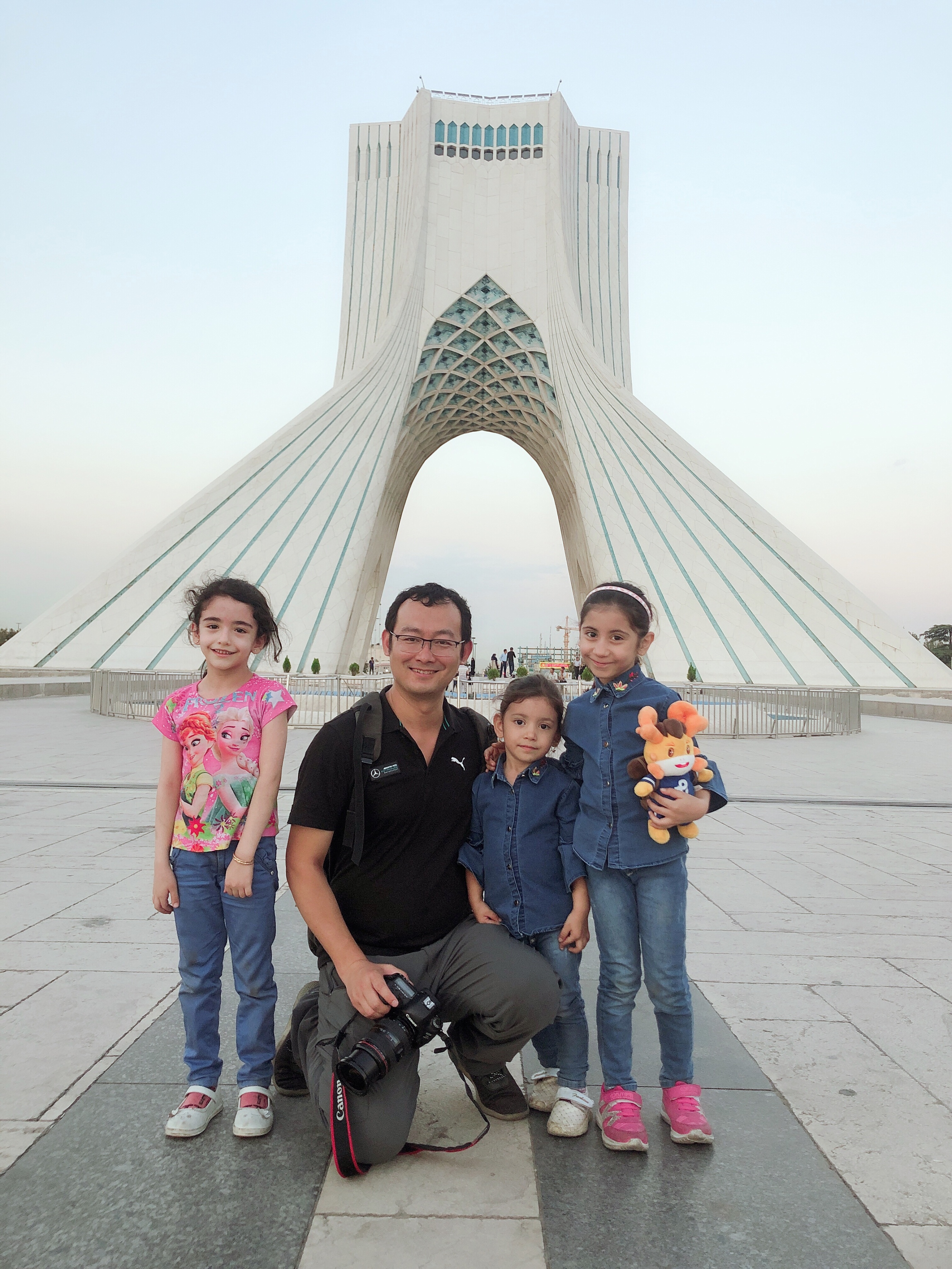 卡塔尔男足3-2伊朗男足,卡塔尔伊朗足球哪个厉害