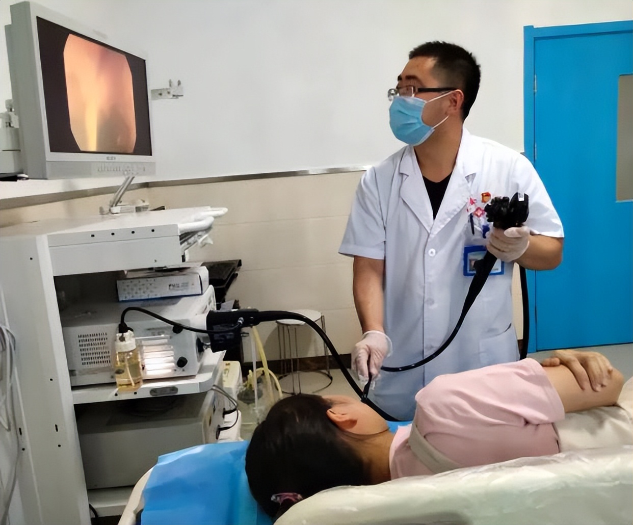 做一次胃镜对胃有多大伤害,胃镜多长时间做一次合理