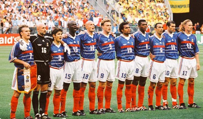 世界杯开幕式残疾男孩对话原视频,世界杯开幕式里的残疾小男孩