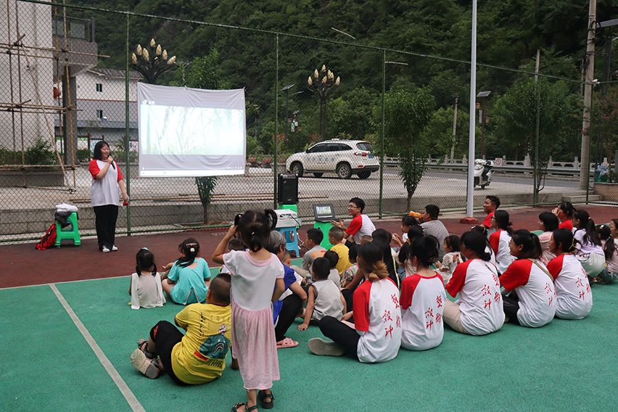 重庆学子三下乡挥笔逐梦,重庆学子三下乡完整视频